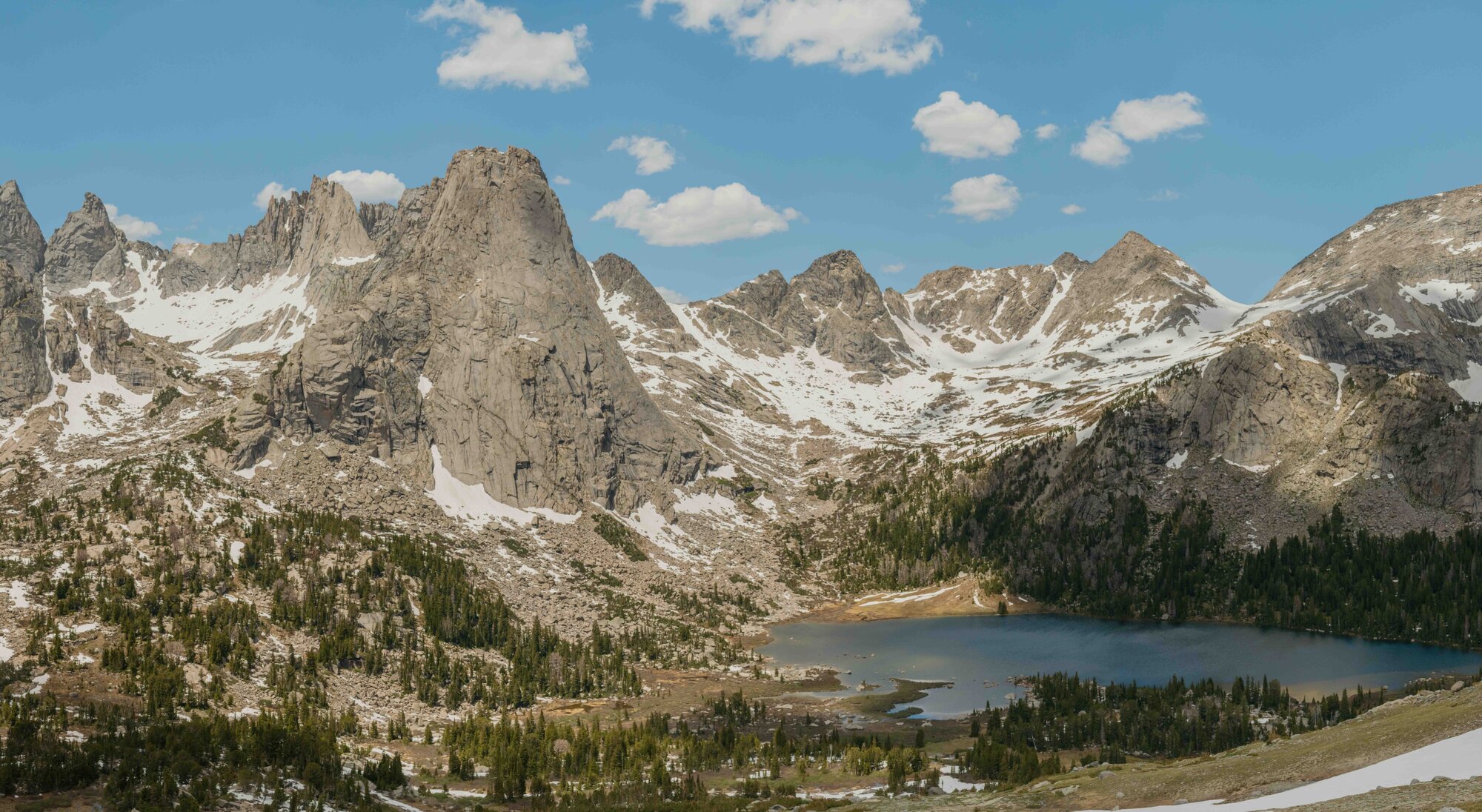 Panoramic view of the Cirque of the Towers with Pingora Peak and Lonesome Lake